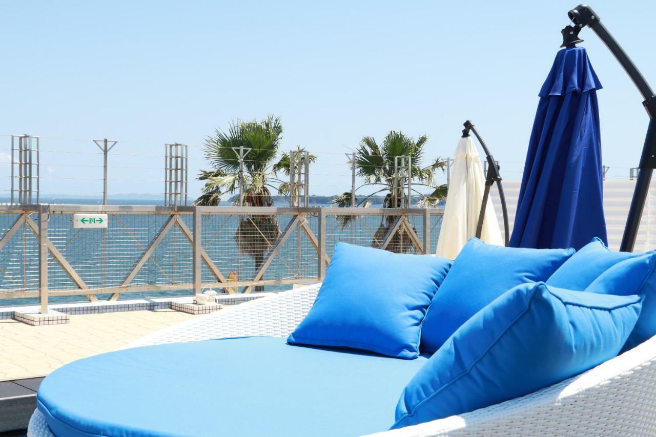 Mykonos Resort Miura Yokosuka Bagian luar foto