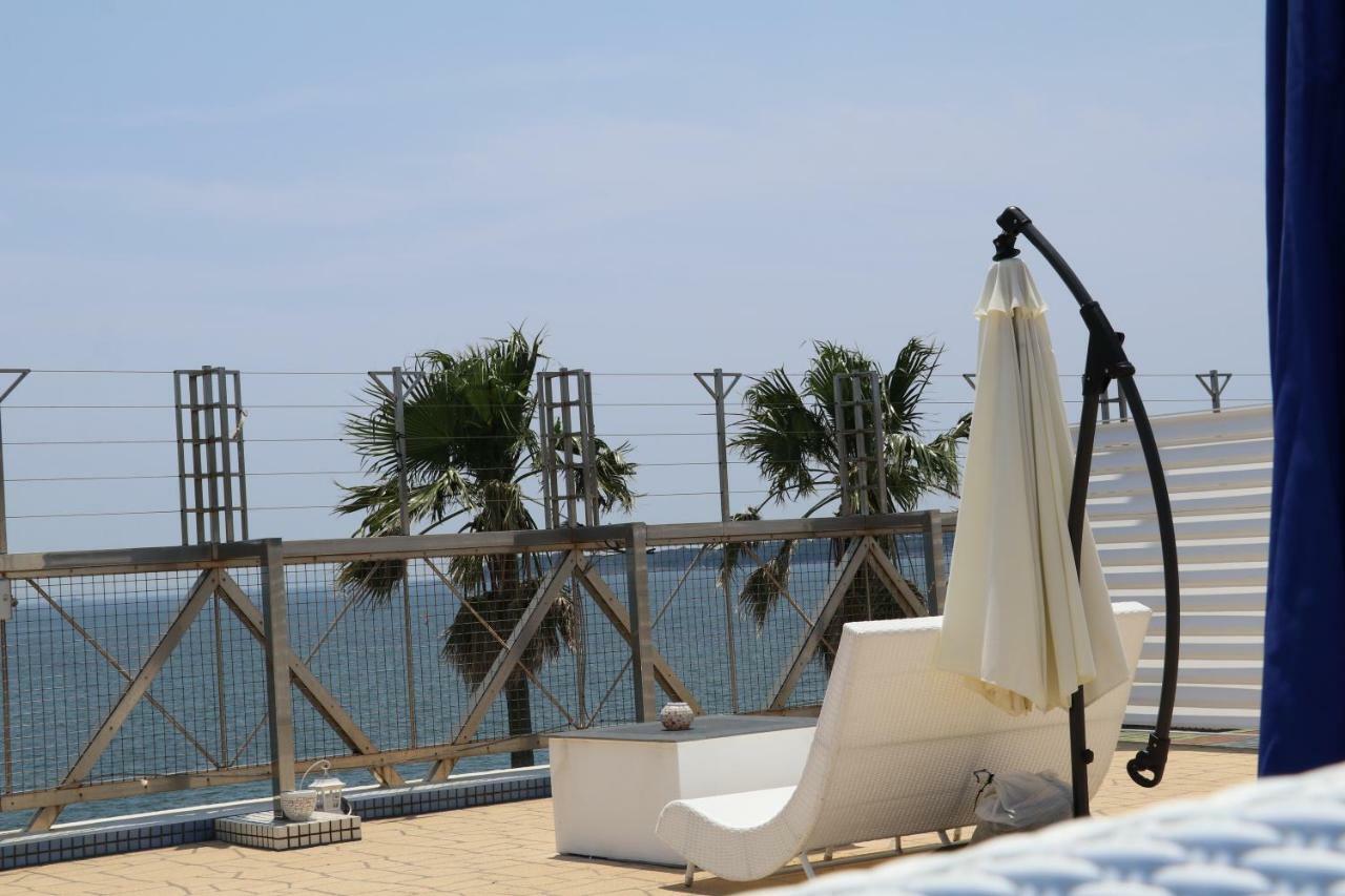 Mykonos Resort Miura Yokosuka Bagian luar foto